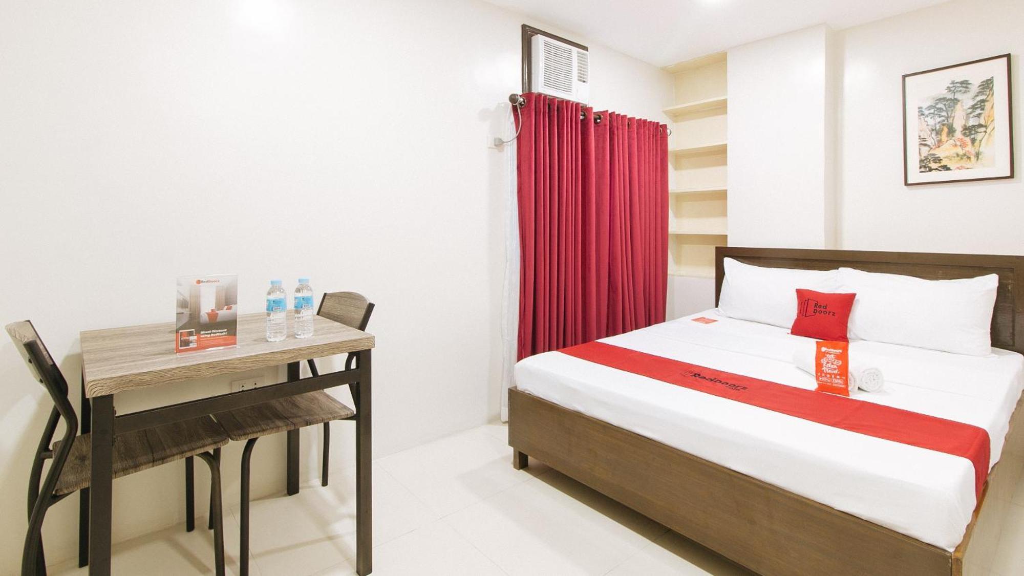 Reddoorz Near Fernwoods Garden Quezon City Cidade Quezon Exterior foto