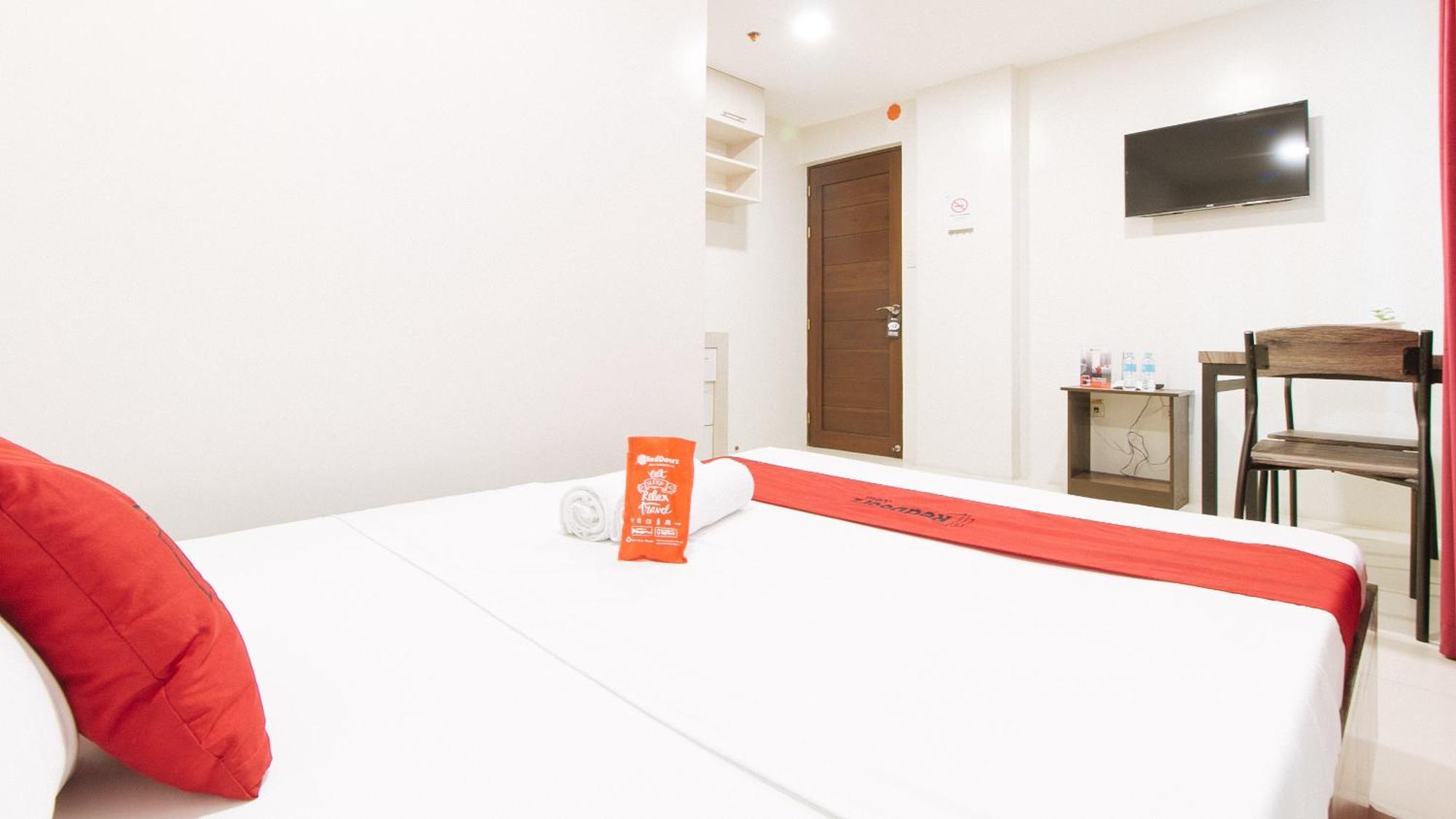 Reddoorz Near Fernwoods Garden Quezon City Cidade Quezon Exterior foto