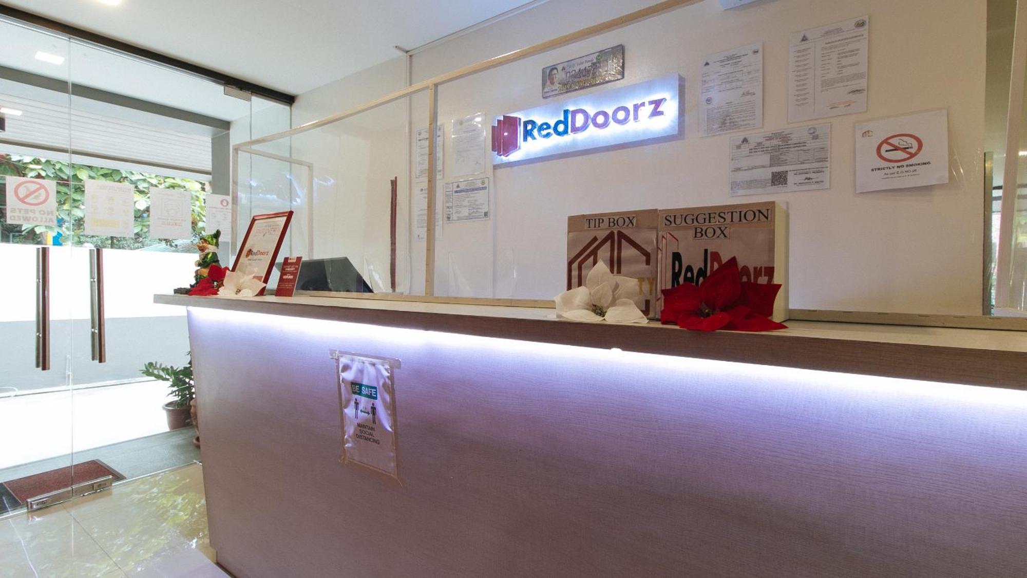 Reddoorz Near Fernwoods Garden Quezon City Cidade Quezon Exterior foto