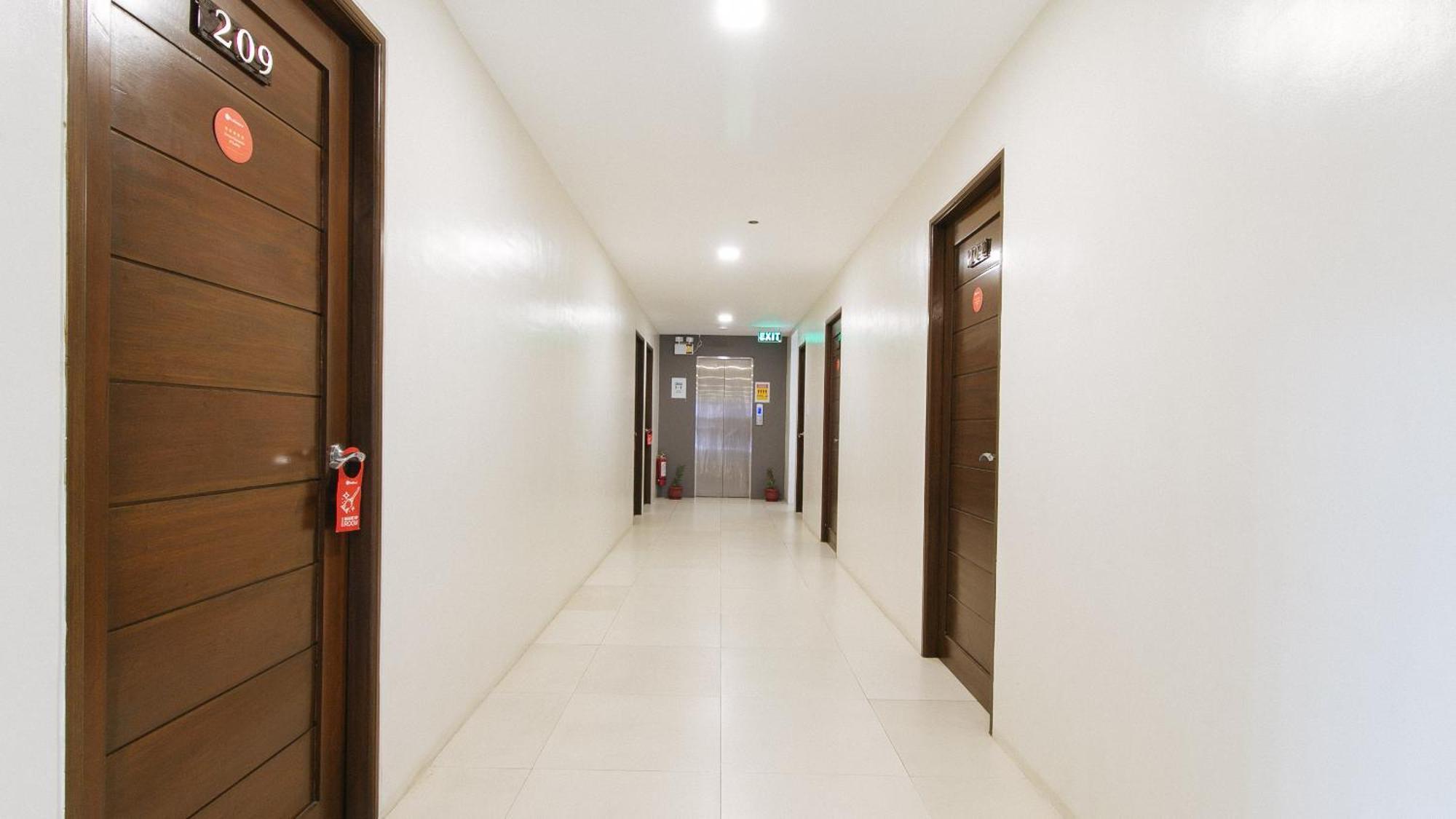 Reddoorz Near Fernwoods Garden Quezon City Cidade Quezon Exterior foto